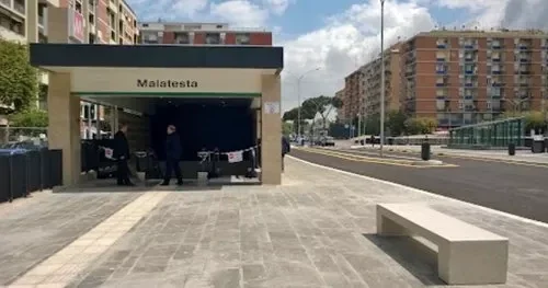 Metro C